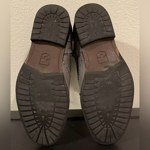 Vince Camuto Leather Wingtip Boots 11.5 - Picture 5 of 5